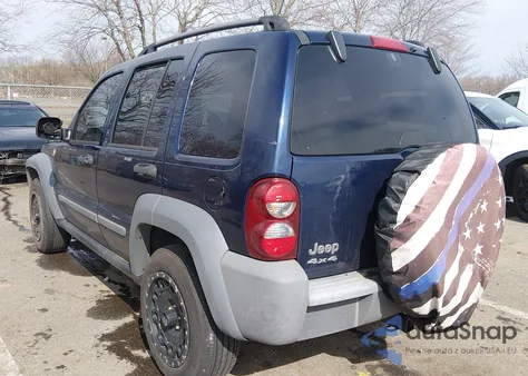 2005 Jeep Liberty Sport z USA, uszkodzony, nr VIN 1J4GL48KX5W720925